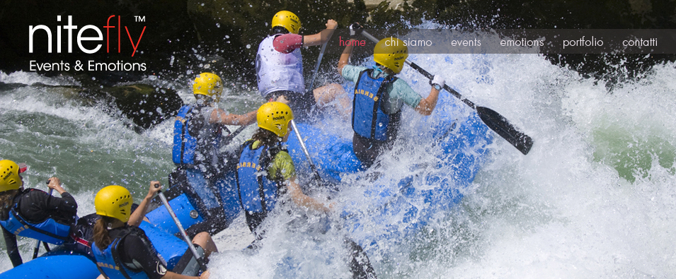 Una divertente discesa in rafting